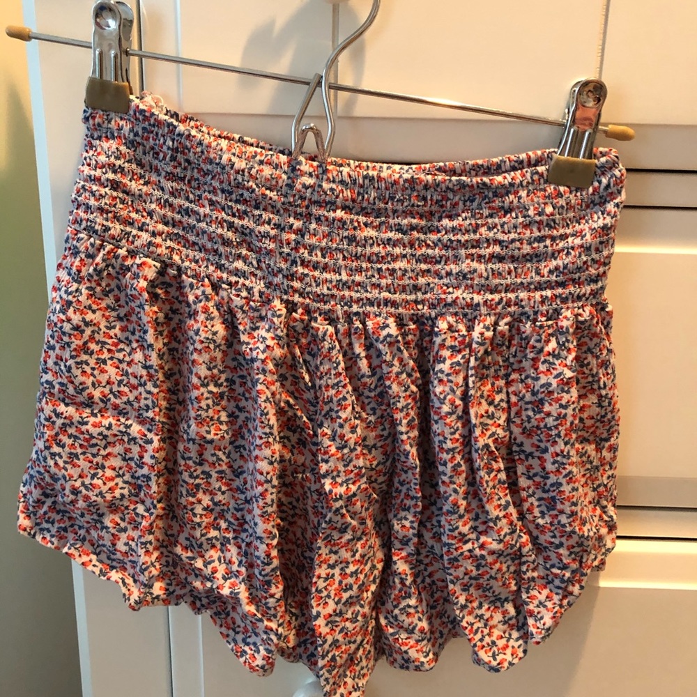 Flowy floral smocked shorts